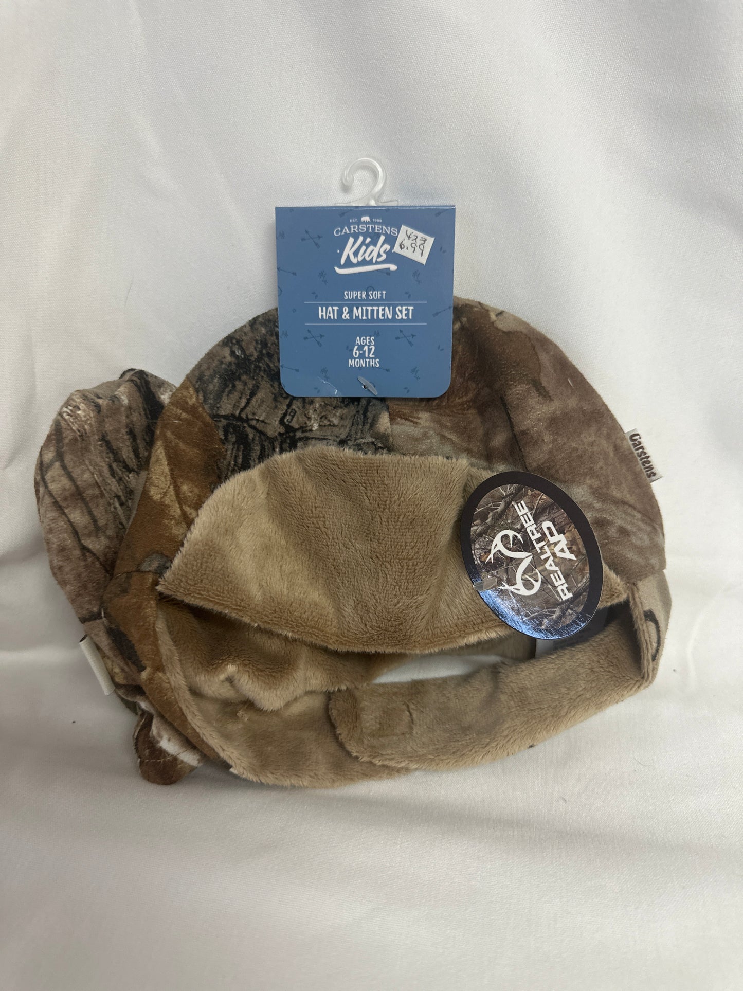 Hat and Mitten Set